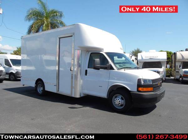 Chevy Express 3500 Box Truck 40 MILES Box Van Cutaway Step Van Truck ...