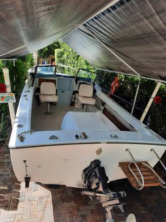 Photo Classic 1966 Seacraft $8,500