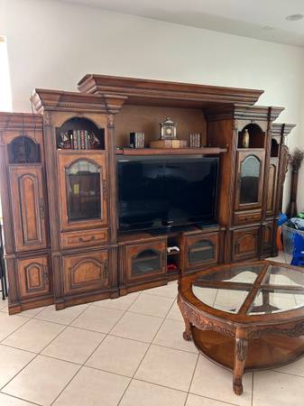 Photo Entertainment Wall Unit With Coffee Table And 2 End Tables $800