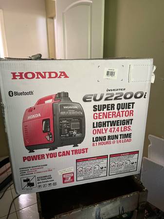 Photo Honda generator $1,100