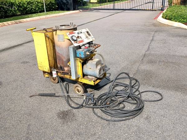 Photo Jenny Hot Water Pressure Washer - Diesel Fired $950