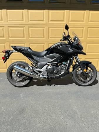 Photo Low Mileage 2014 Honda NC700X Motorcycle $5,200