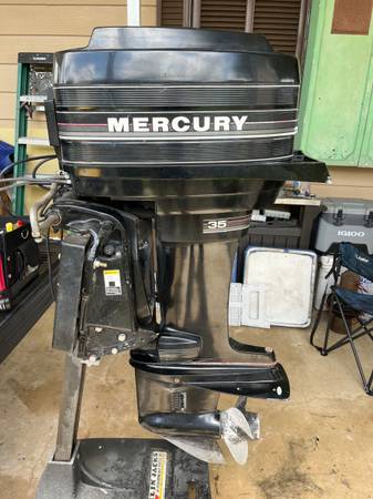 Photo Mercury outboard 35 hp $1,200