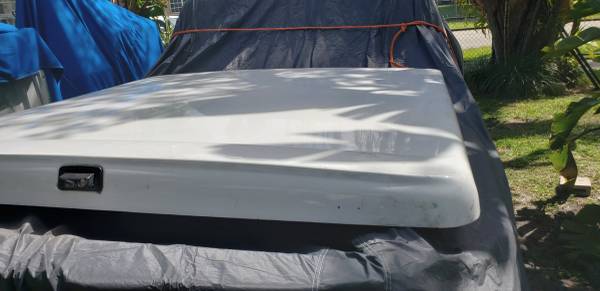 Photo PICKUP BED COVER $300