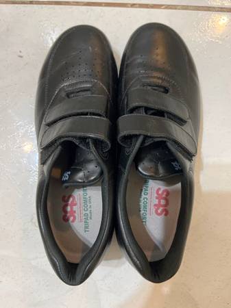 Photo SAS mens shoes 10 M like new $50