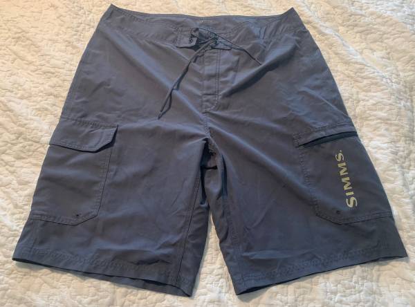 Simms Solarflex Fishing Cargo Board Shorts Grey Mens Large $20