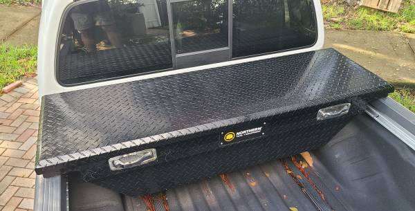 Photo Truck Bed Tool Box $150