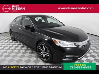 Photo Used 2016 Honda Accord Touring for sale