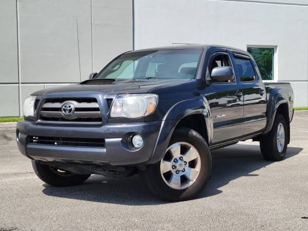 Photo toyota tacoma 2010 4WD private owner $17,900
