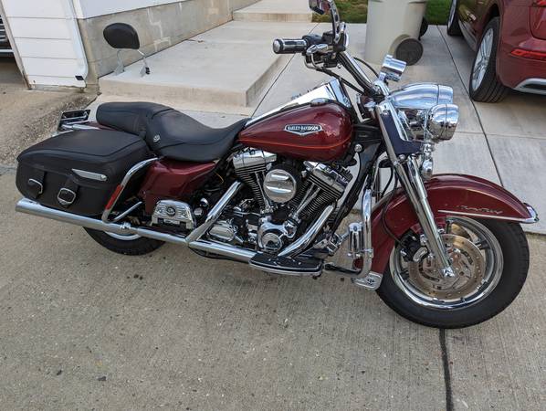 Photo 2002 Harley Davidson Road King Classic Fuel Injected $7,500