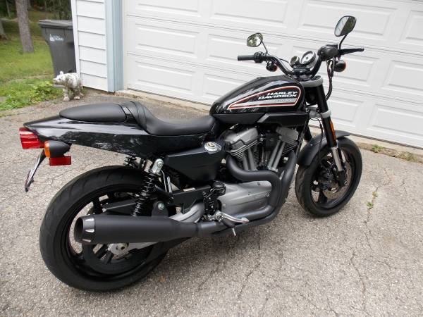 Photo 2010 Harley Davidson XR1200 $10,000