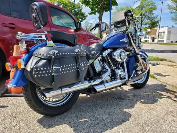 Photo 2015 Harley Davidson Heritage Softail $10,995