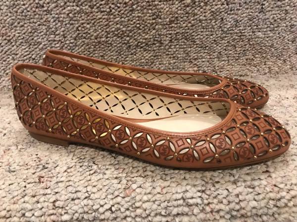 Photo 9M NEW Michael Kors Brown Flats Womens Shoes $50