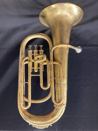 Photo Baritone horn $200