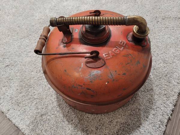 Photo Boat gas can (cabin decor) $50