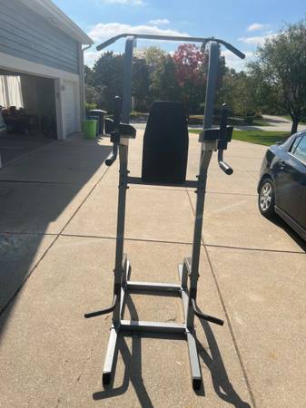 Photo Body Solid Power Tower $75