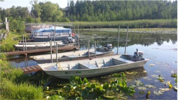 Pontoon  Fishing Boat for rent on Lake Beulah $1