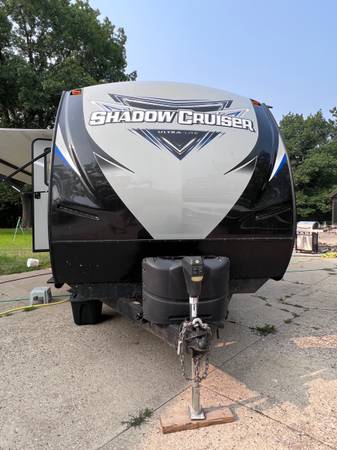 Photo Shadow Cruiser 313 BHS $22,800