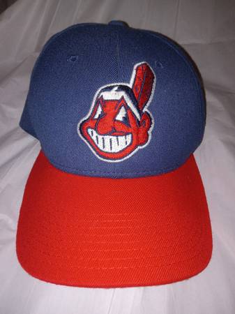 Photo Vintage Early 90s Cleveland Indians Starter Fitted Hat $30