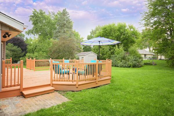 ranch - large deck - wheelchair accessible $345,000
