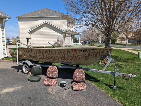 15 McGregor Boat $1,200