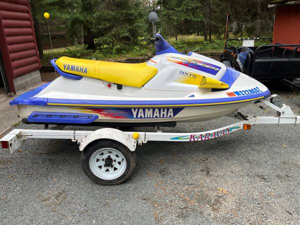 Photo 1995 Yamaha Wave raider 700 $2,500