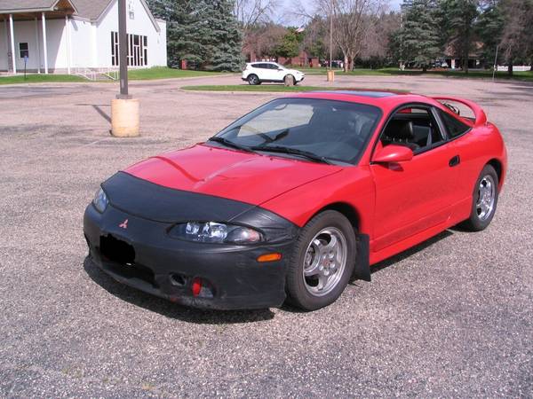 Photo 1999 Mitsubishi Eclipse GST - trailing arms need welding repair $3,500