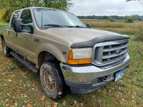 Photo 2001 Ford F250 Farm Truck $2,000