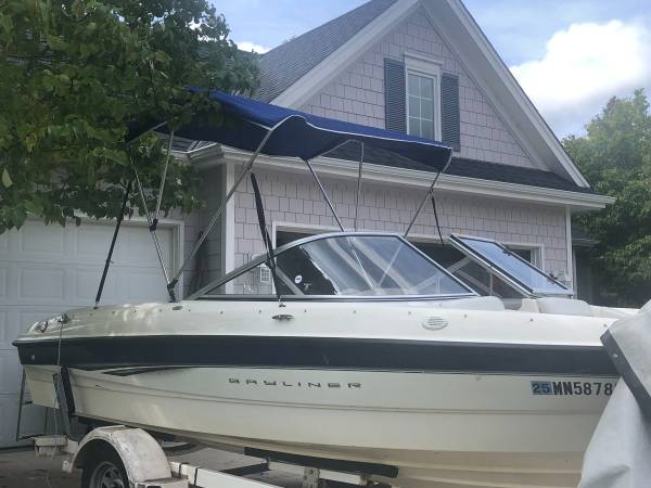 Photo 2003 Bayliner - Great Condition $10,000