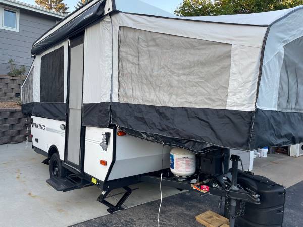Photo 2019 FOREST RIVER POPUP CAMPER (GREAT VALUE, $2k BELOW RETAIL) $7,500