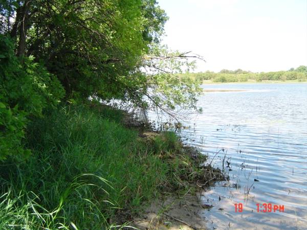 Photo 2 Lake Lots -- Quiet and Close-In -- Reduced $175,900