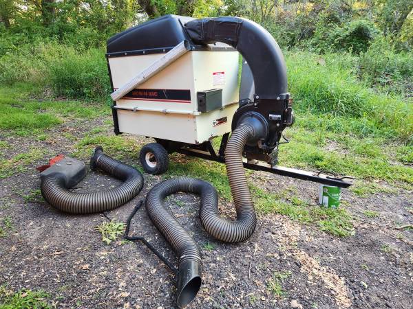Photo Agri-Fab Lawn Vacuum Trailer $750