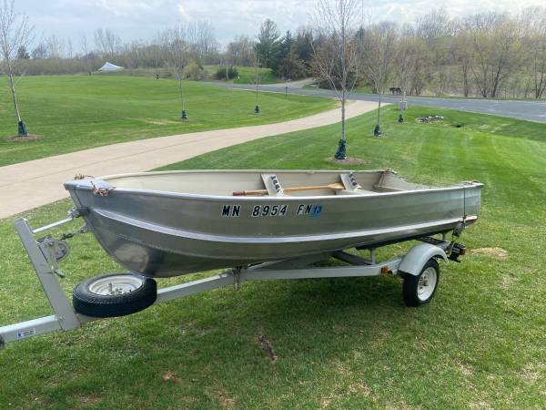 Photo Aluminum Boat - Sea Nymph  Trailer $950
