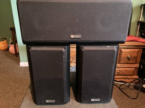 Photo Axiom Audio Speakers m2Ti(pair) Book Shelf and VP100 Center Channel $325