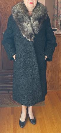 Photo BLACK Womans Russian ASTRAKHAN FUR COAT with Silver Fox Collar SIZE16 $199