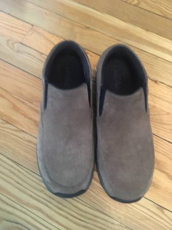 Photo Cabelas Slide On Moc Suede Shoes $30