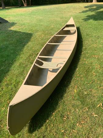 Canoe - 17 Grumman aluminum $450