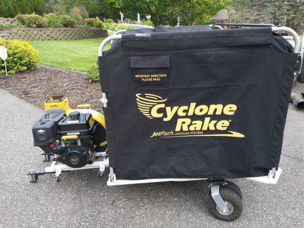 Photo Cyclone Rake Leaf Vacuum $2,500