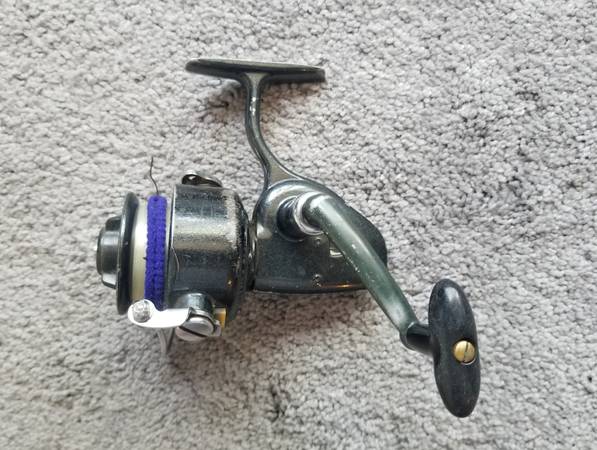Gladding spin-casting fishing reel $20
