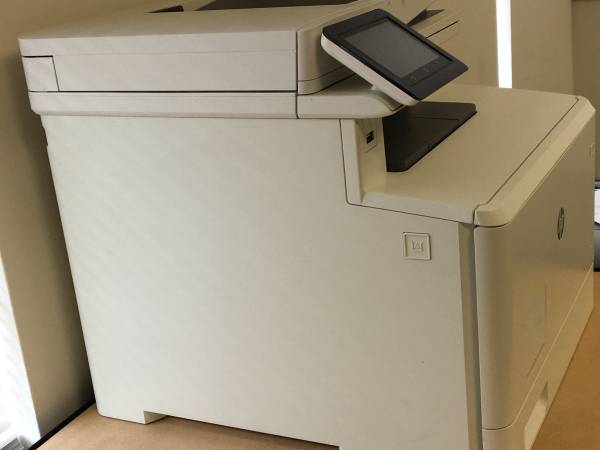 Photo HP Color LaserJet Pro MFP M477FDN All-In-One Laser Printer - READ PART $99