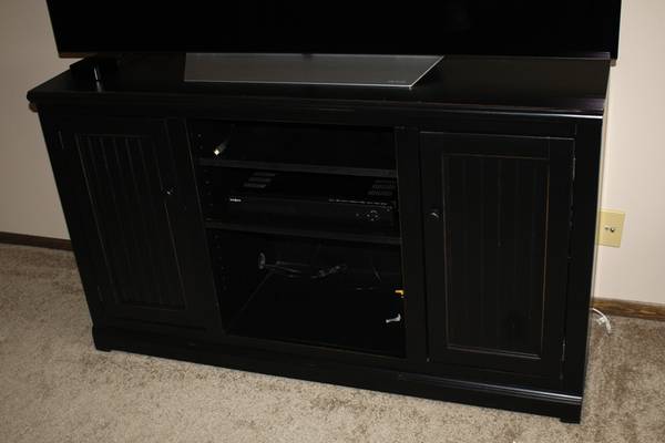 Photo High End TV Stand - large $195