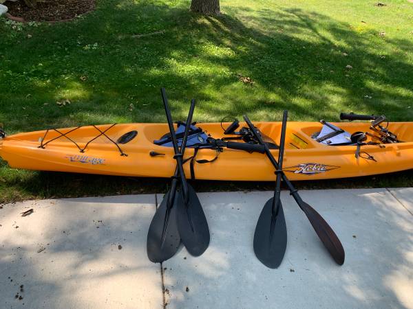 Photo Hobie Mirage Tandem Kayak $2,500