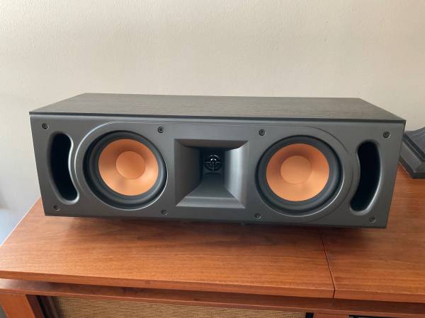 Photo Klipsch rc 25 center speaker $80