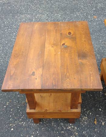 Photo Knotty Pine Small Side Table (rustic, cabin) $30