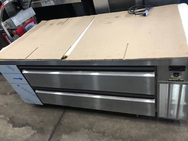 Photo New Silver King 60 Chef Base $5,990