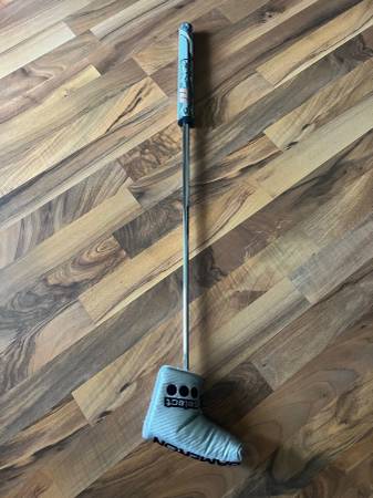 Photo Scotty Cameron Newport Select 2 Golf Putter With Super Stroke Grip 3.0 $250