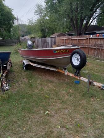 Selling this boat best offer $1
