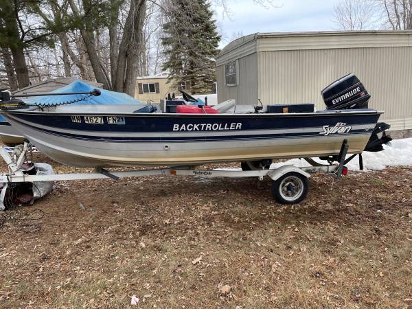 Sylvan Backtroller $3,000 | Boats For Sale | Minneapolis, MN | Shoppok