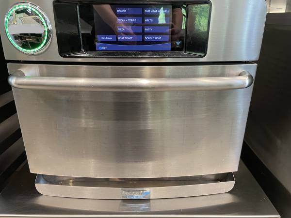 Photo TurboChef toaster oven $800