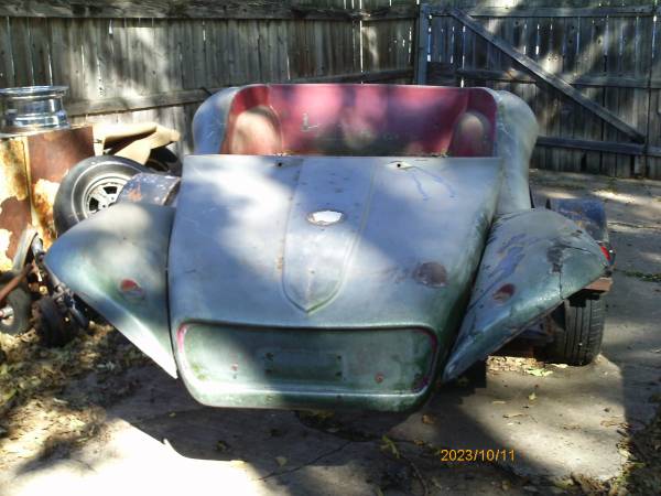 Photo VW DUNE BUGGY BODY AND FRAME $600